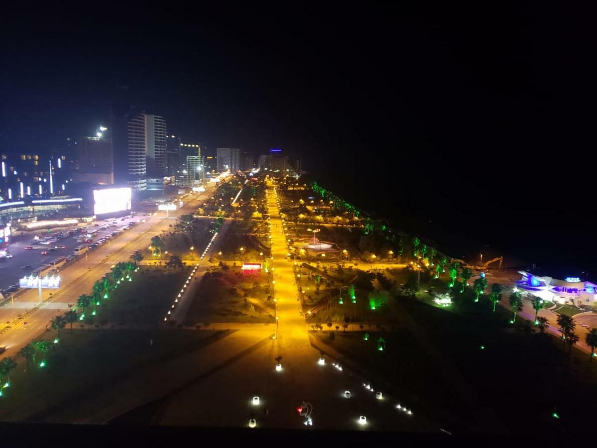 Sea View Apartments Orbi Beach Tower Batoemi Buitenkant foto
